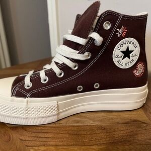 Fall Paisley Hi top Converse